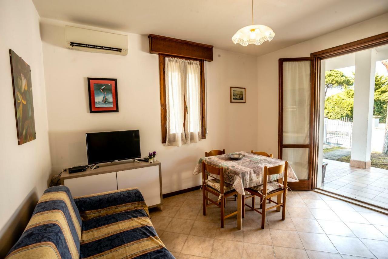 Agenzia Vear - Lido Di Volano Exteriör bild