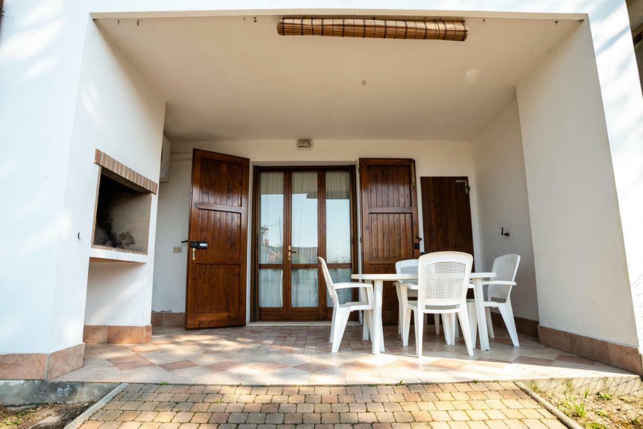 Agenzia Vear - Lido Di Volano Exteriör bild