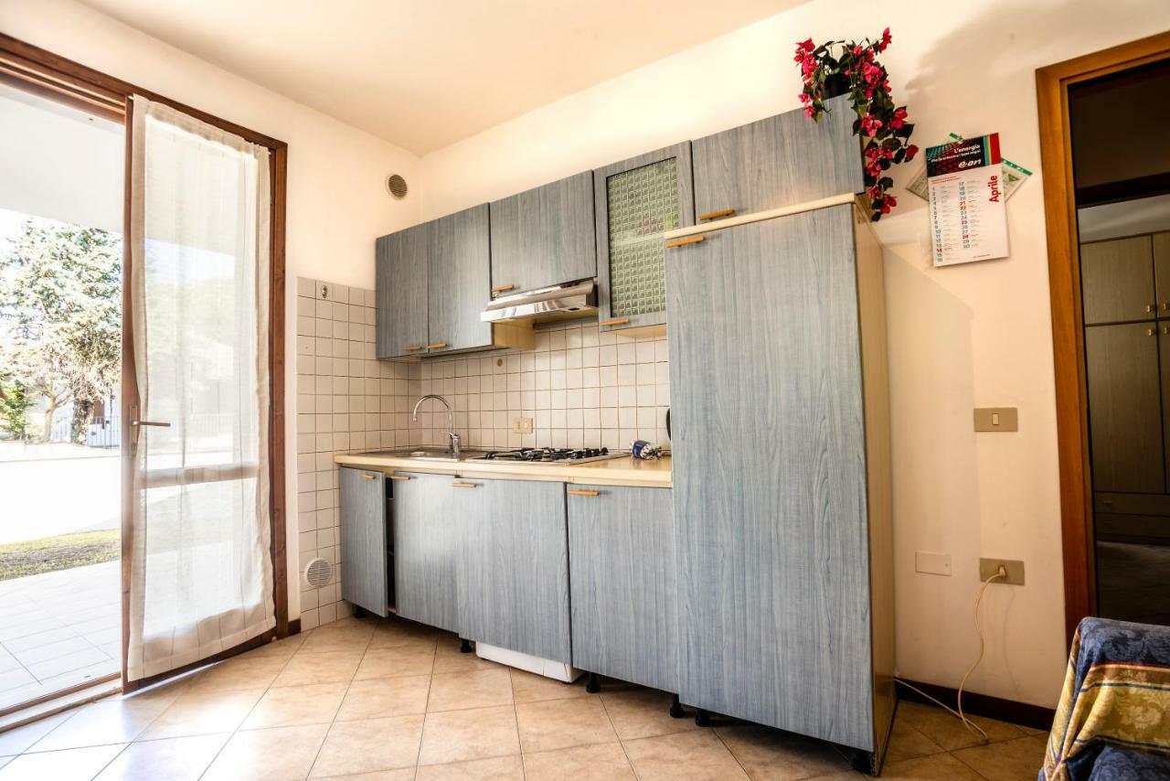 Agenzia Vear - Lido Di Volano Exteriör bild